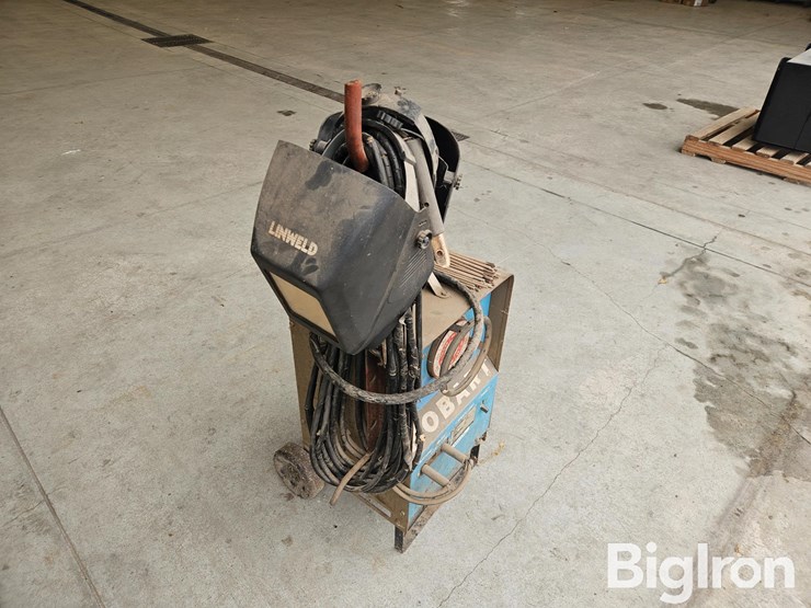 hobart-t-225-stick-welder-image-2