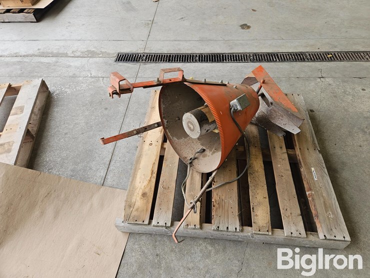 grain-bin-spreader-image-2