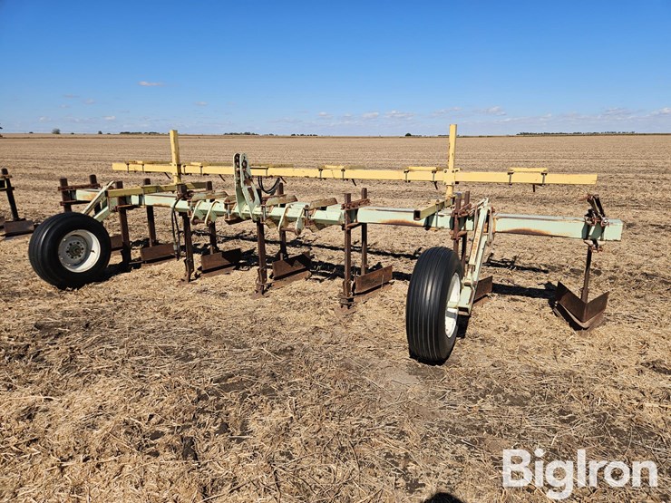 orthman-6r36-3-pt-ditcher-image-1