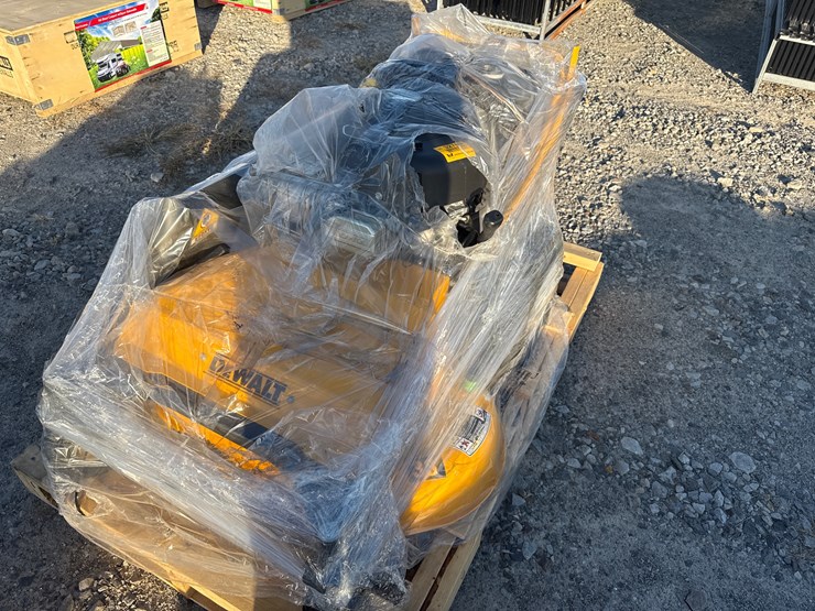 #25-•-unused-dewalt-dw33-walk-behind-zero-turn-mower-inv#32769-image-2