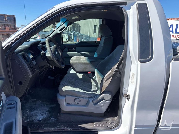 2014-ford-f150-image-16