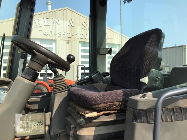 2007-deere-244j-image-11