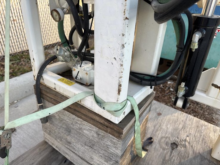 #4296-•-post-pounder-attachment-image-15