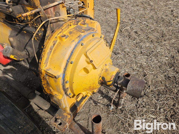 minneapolis-moline-425-a-6-cyl.-power-unit-image-16