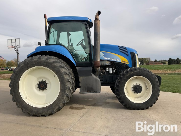2009-new-holland-t8020-image-4