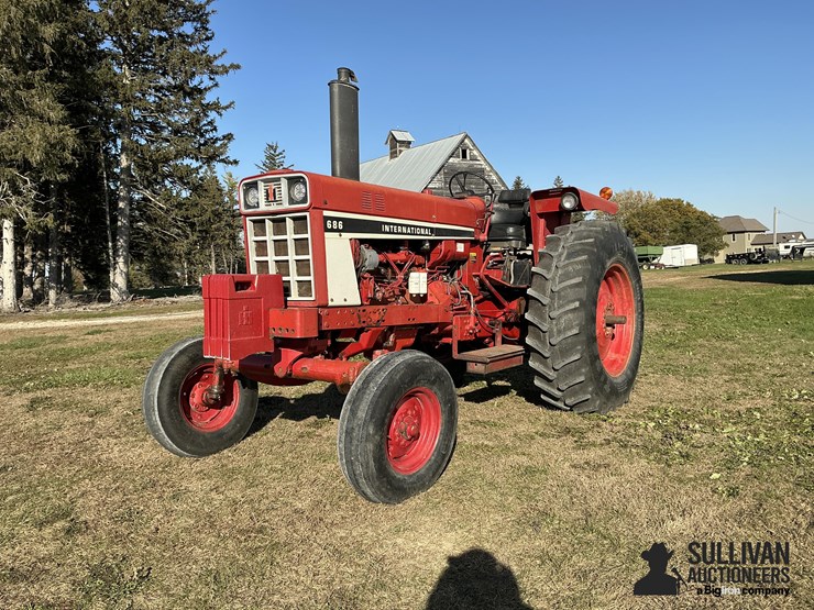 1979-international-686-image-1