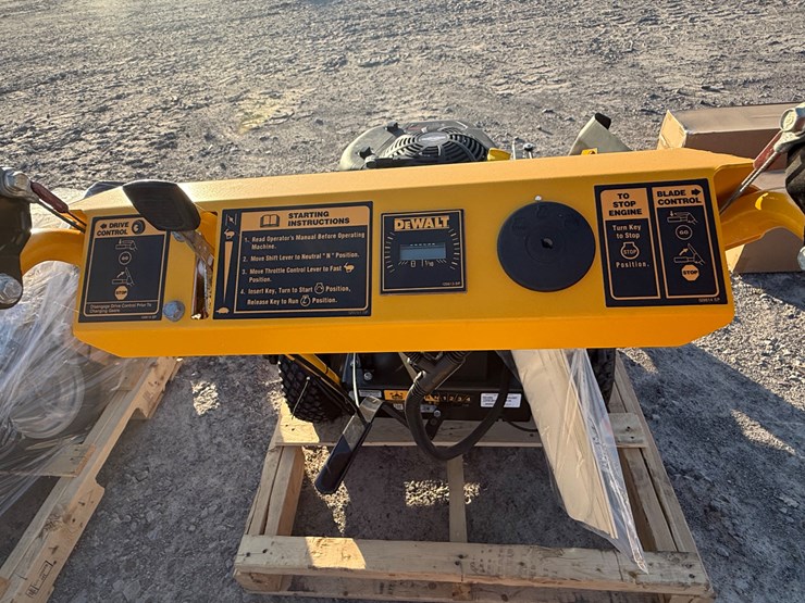 #22-•-unused-dewalt-dw33-walk-behind-zero-turn-mower-inv#32766-image-6