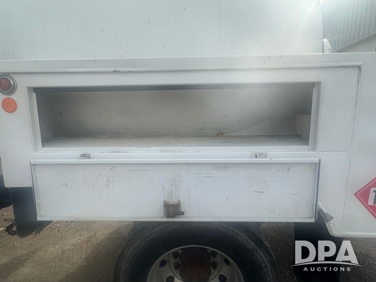 2014-kenworth-lp-delivery-truck-(dr12678-unit-8)-image-15