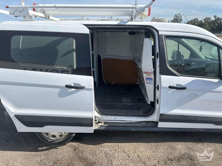 2016-ford-transit-connect-image-25