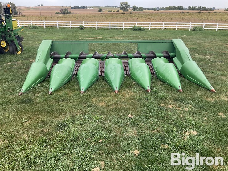 john-deere-6-image-2