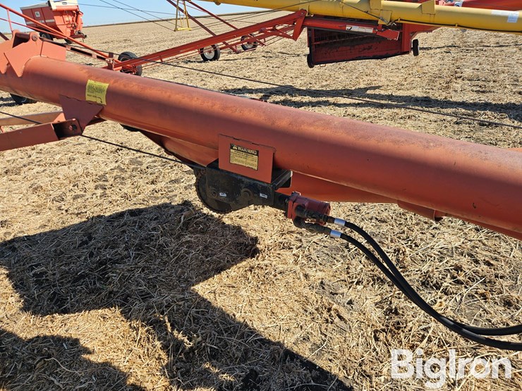 8"x55'-swing-out-hopper-auger-image-14