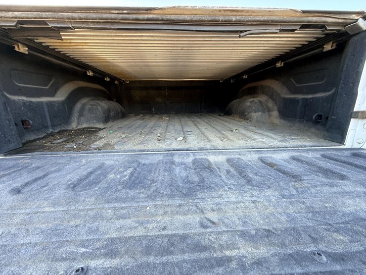 2016-dodge-1500-image-39