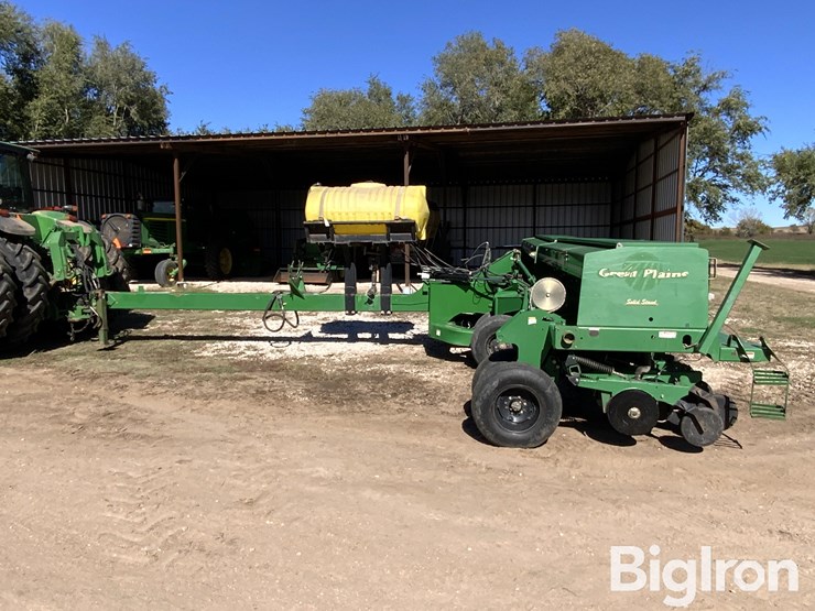 2014-great-plains-2s2600hd-image-9