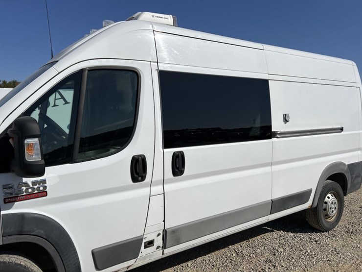 2016-ram-promaster-3500-image-13
