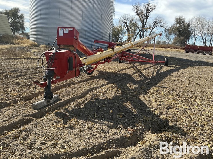 westfield-mkk-10-83-10x83'-auger-image-1