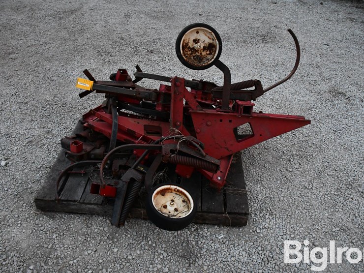 international-183-image-8