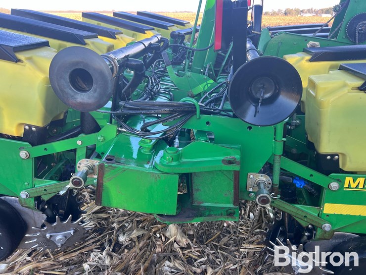 2008-john-deere-1760-image-17