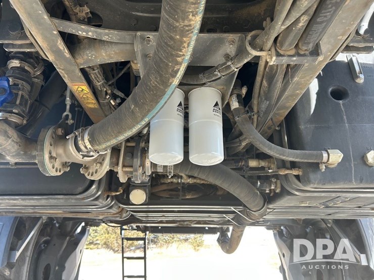 2016-ag-chem-rg1100b-image-61