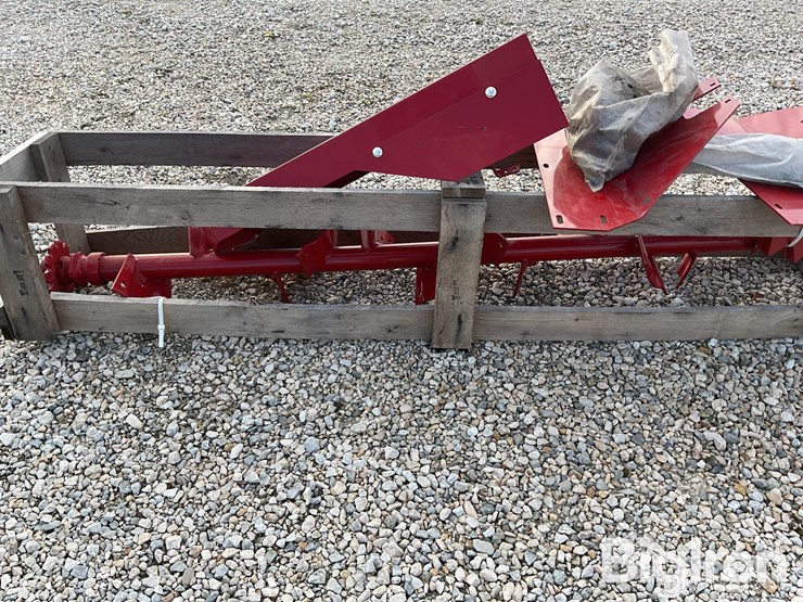 new-holland-519-image-6