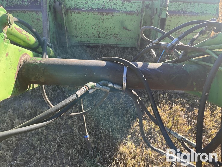 john-deere-158-image-18