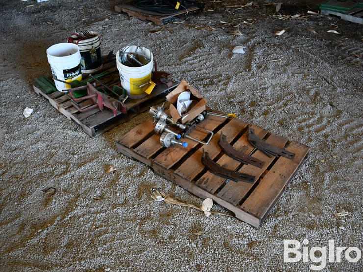 pallets-of-farm-support-image-5