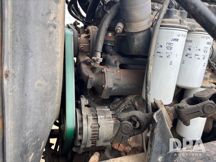 2000-mack-truck-(dr12562-unit-a59)-image-36