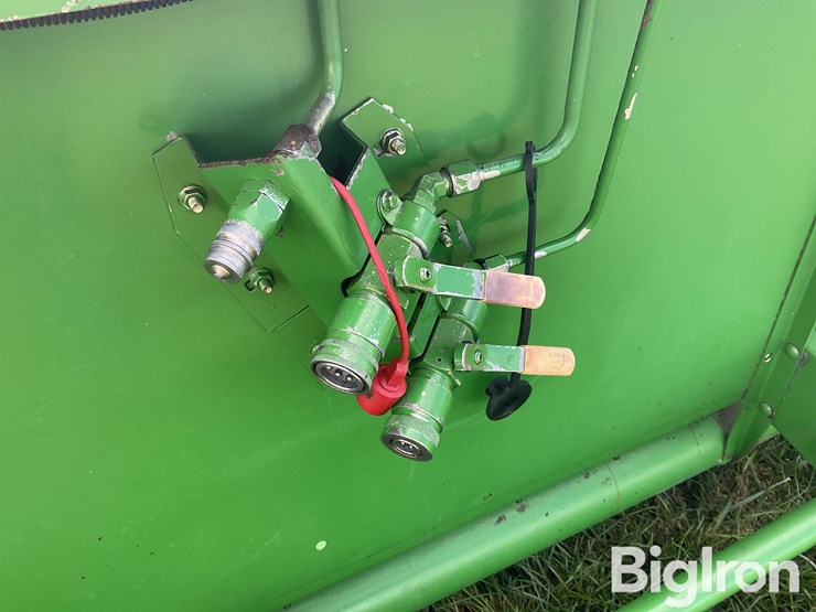 1997-john-deere-920-image-11