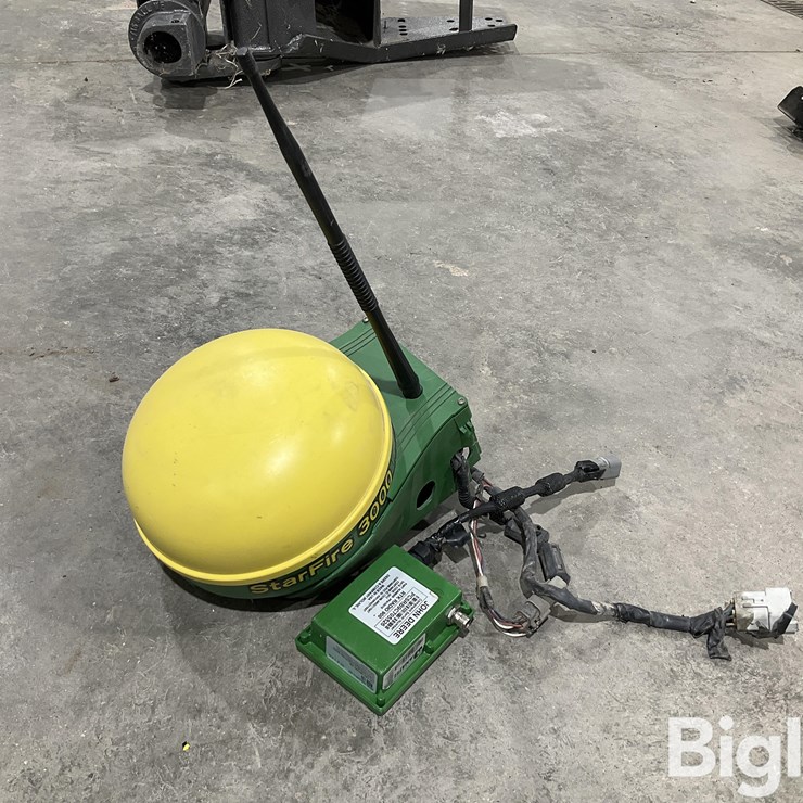 JOHN DEERE STARFIRE 3000