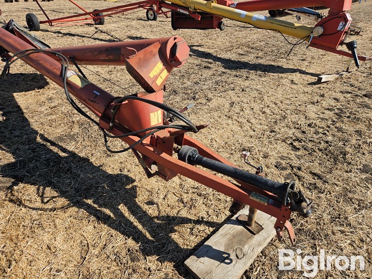 8"x55'-swing-out-hopper-auger-image-9