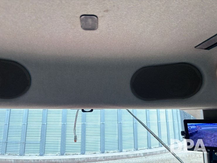 2014-case-ih-3016-image-88