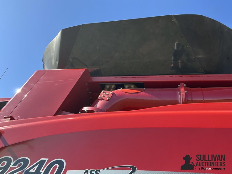 2017-case-ih-9240-image-19