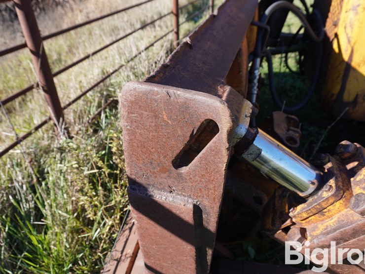 caterpillar-d6-image-16