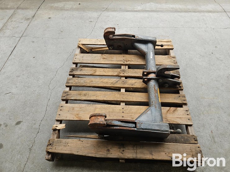 white-3-pt.-quick-hitch-image-7