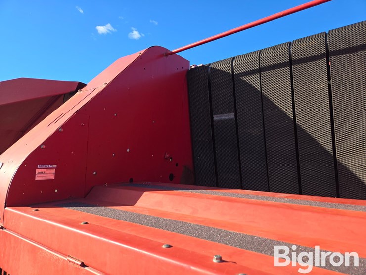 2005-case-ih-rbx562-image-10