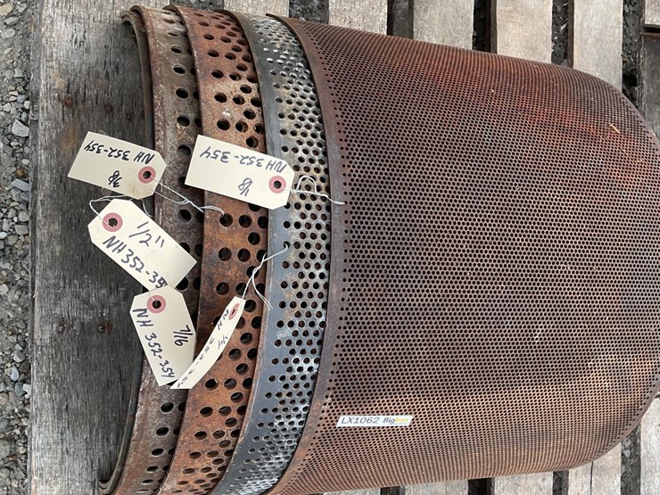 new-holland-352-image-4