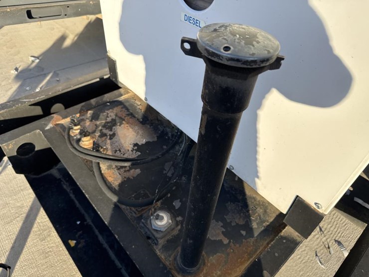 #1472-•-whisperwatt-dca-100ssvu-towable-generator-image-11