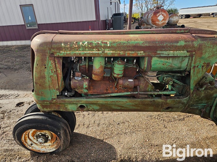 1947-oliver-70-image-20