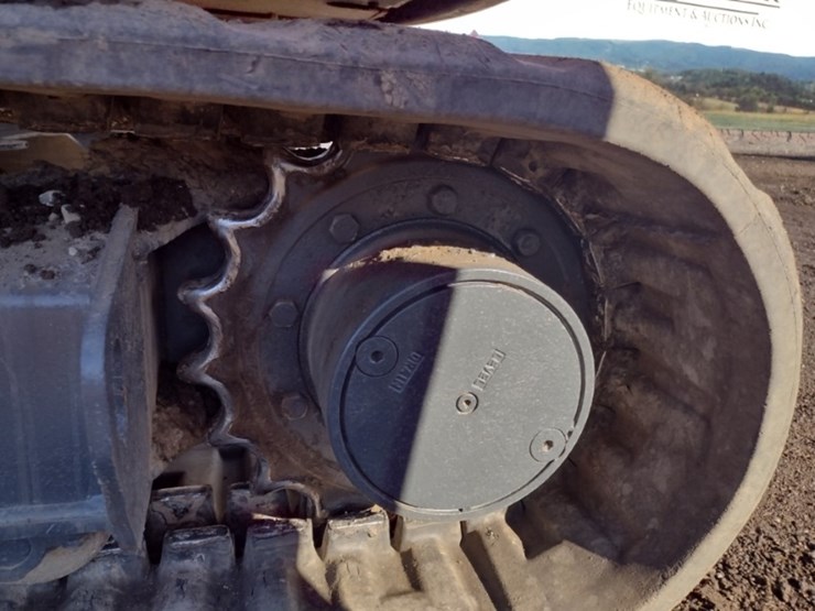 takeuchi-tb250-image-26