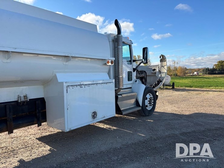 2013-unit-70-image-56