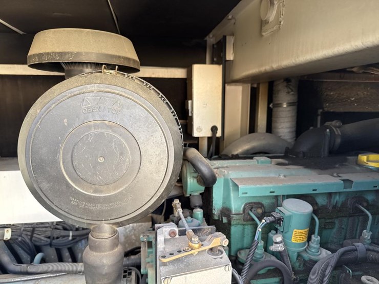 #1472-•-whisperwatt-dca-100ssvu-towable-generator-image-23