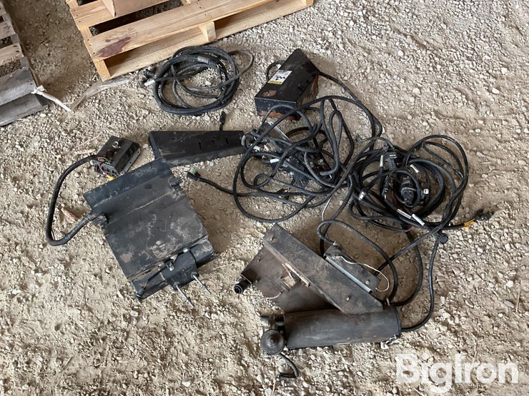 new-holland-cr9060-image-6