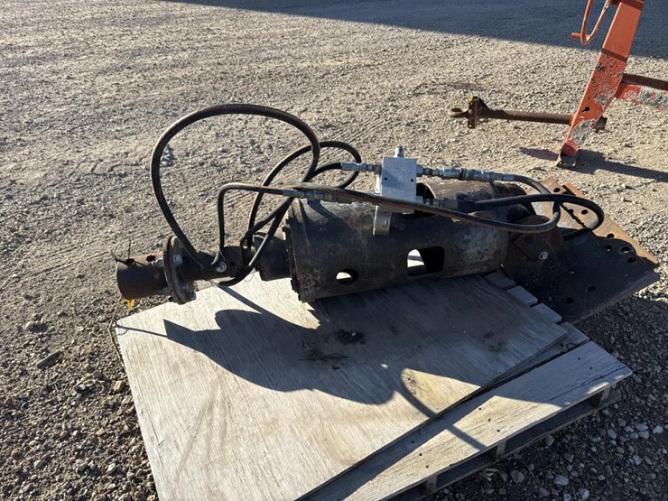 #3298-•-intric-grout-pump-image-3