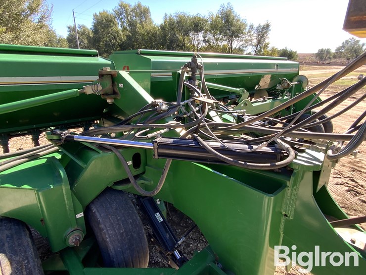 2014-great-plains-2s2600hd-image-15