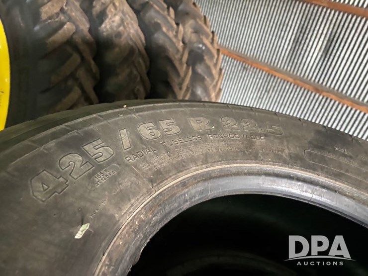 truck-tires-(dr12573)-image-10