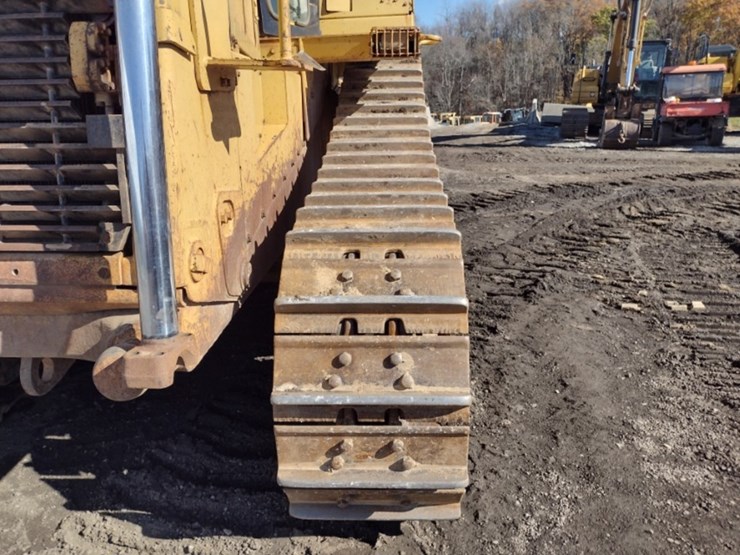 caterpillar-d8r-image-35