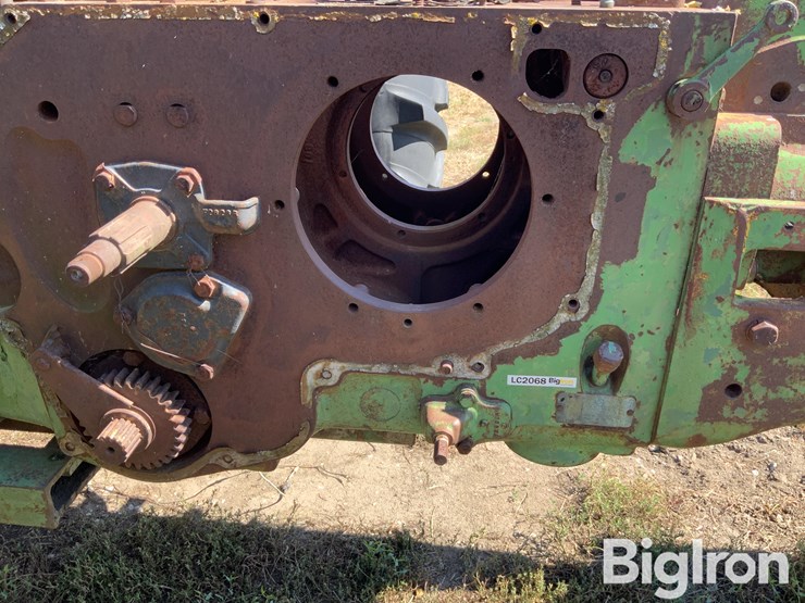 1956-john-deere-720-image-16