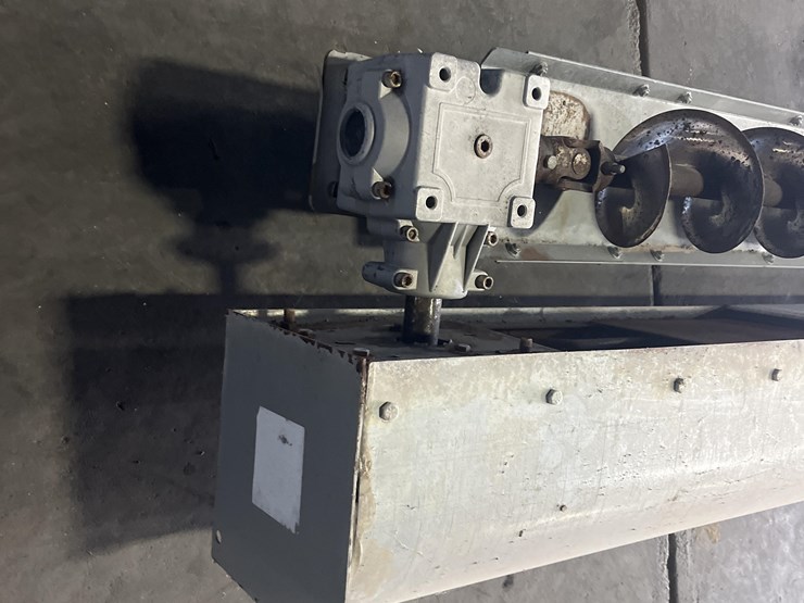 springland-grain-bin-power-sweep-floor-auger-image-13