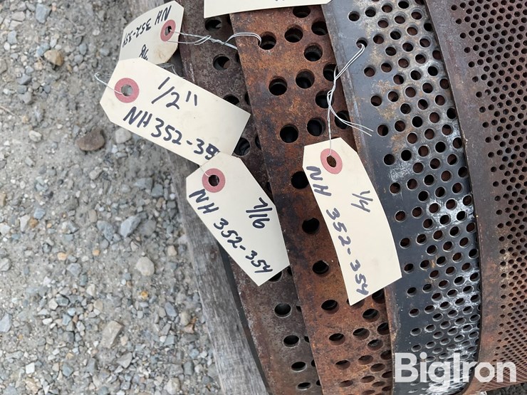 new-holland-352-image-11