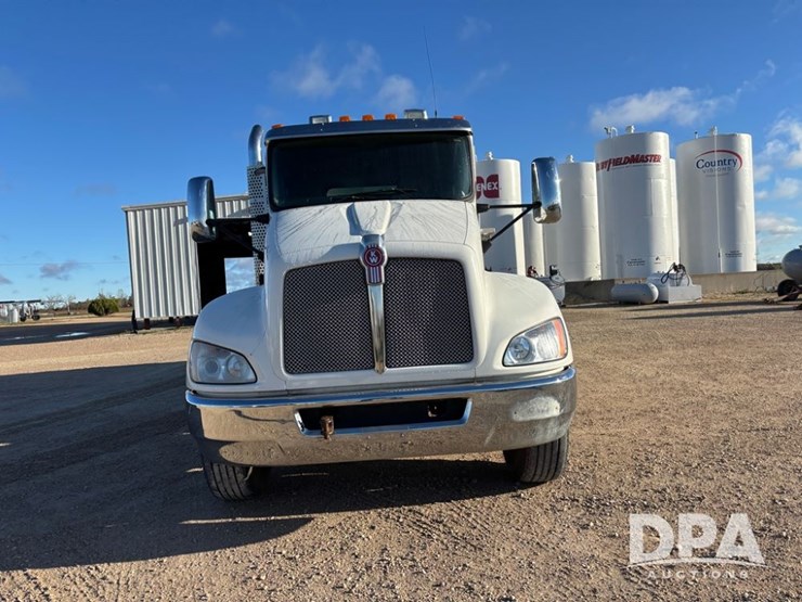 2013-unit-70-image-23