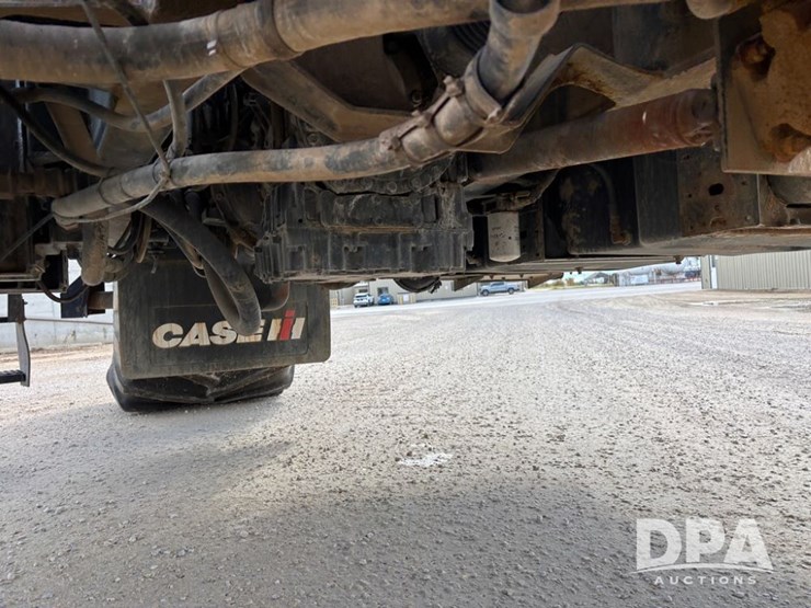 2010-case-ih-2010-image-24